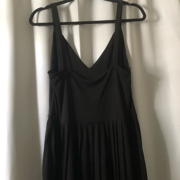 Zara Black Pleated Midi Dress - Picture 2 of 3
